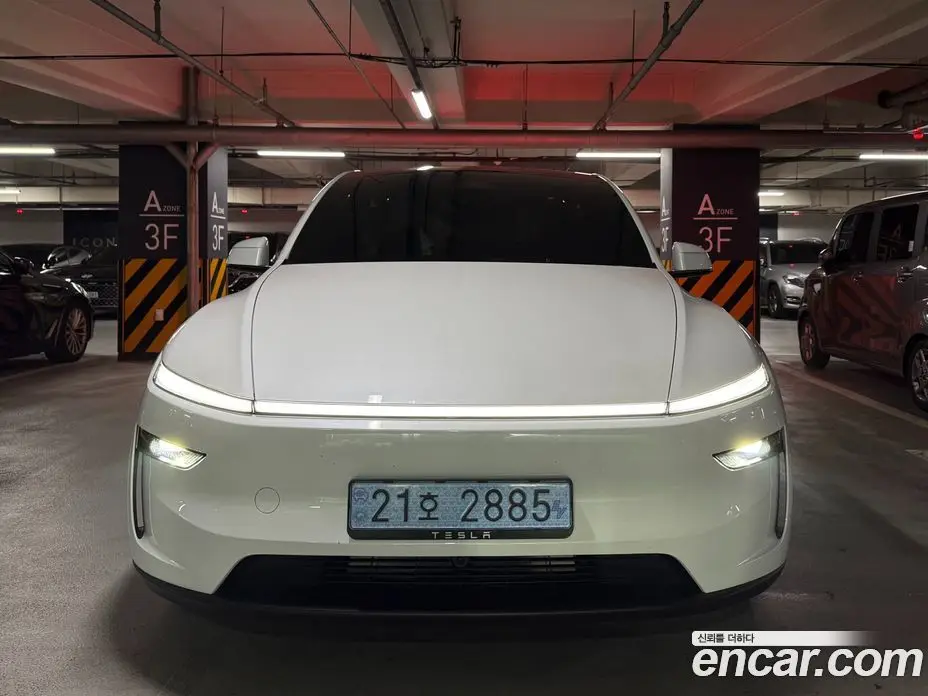 Tesla Model Y 2026 автомат (гидро), фото 1 Tesla Model Y 2026 автомат (гидро), фото 1