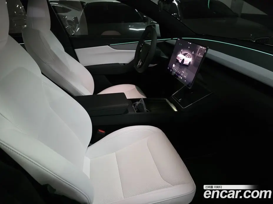 Tesla Model Y 2026 автомат (гидро), фото 14 Tesla Model Y 2026 автомат (гидро), фото 14