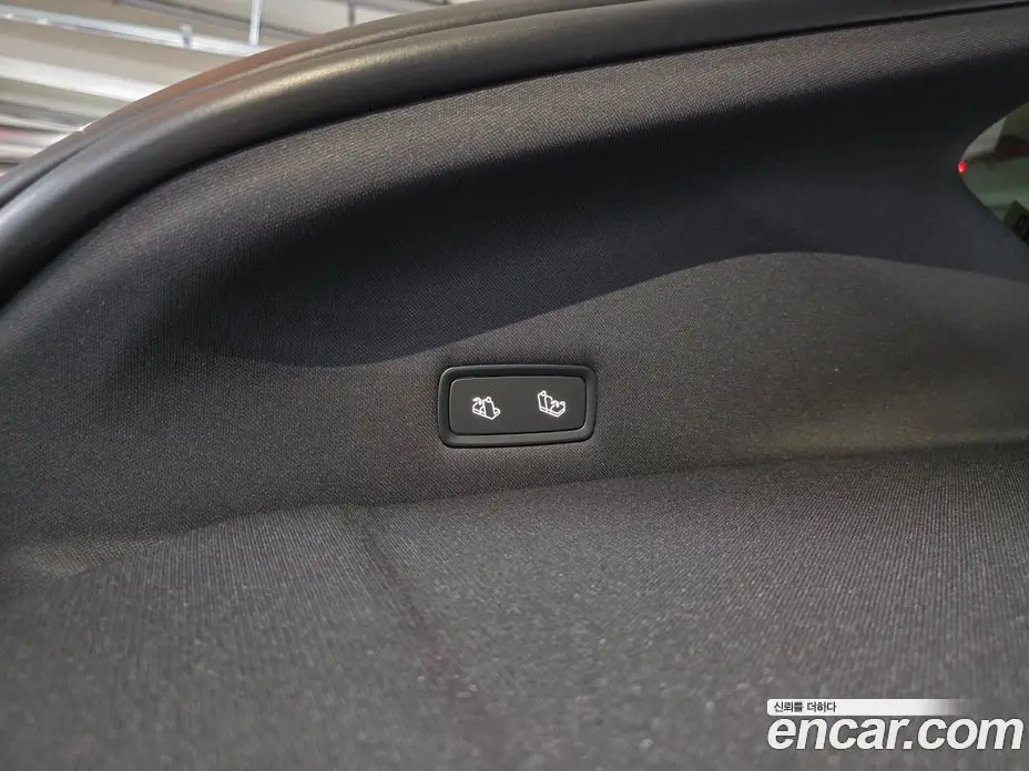 Tesla Model Y 2026 автомат (гидро), фото 17 Tesla Model Y 2026 автомат (гидро), фото 17