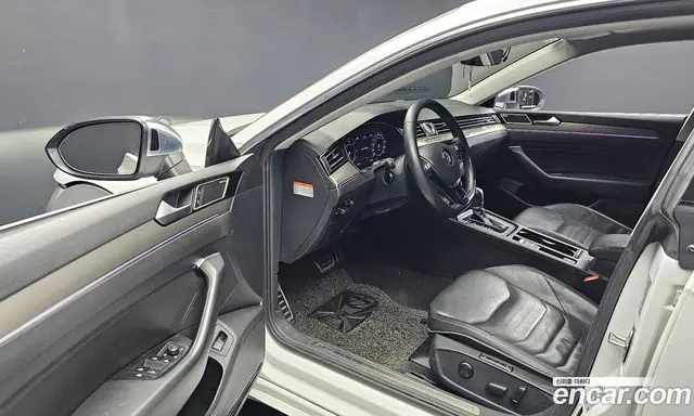 Volkswagen Arteon 2018 2.0 автомат (гидро), миниатюра 10 Volkswagen Arteon 2018 2.0 автомат (гидро), миниатюра 10