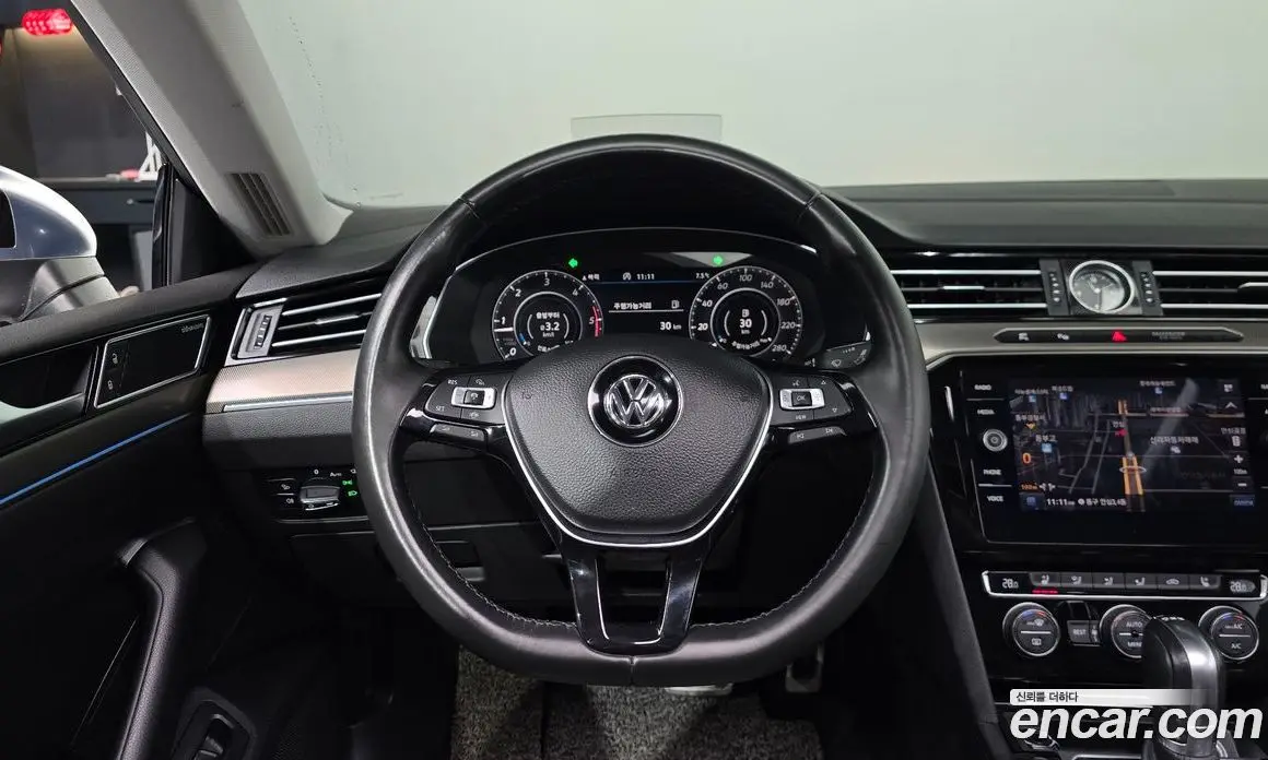 Volkswagen Arteon 2019 2.0 автомат (гидро), фото 13