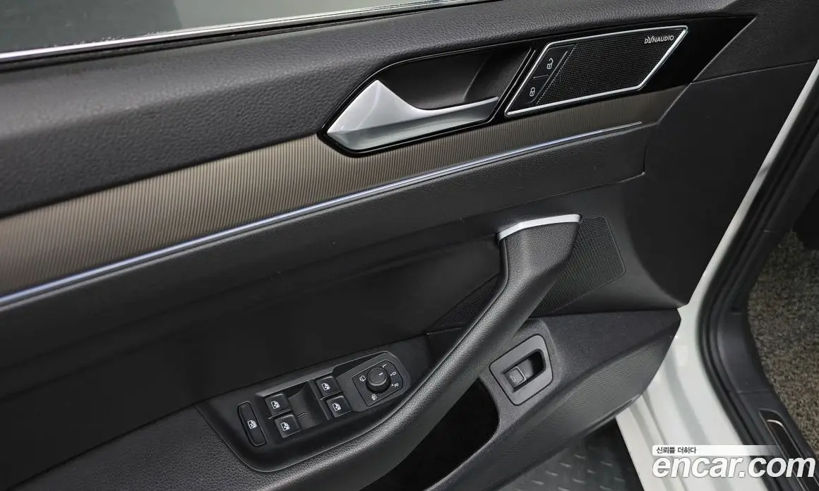 Volkswagen Arteon 2019 2.0 автомат (гидро), фото 17