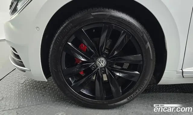 Volkswagen Arteon 2019 2.0 автомат (гидро), миниатюра 5
