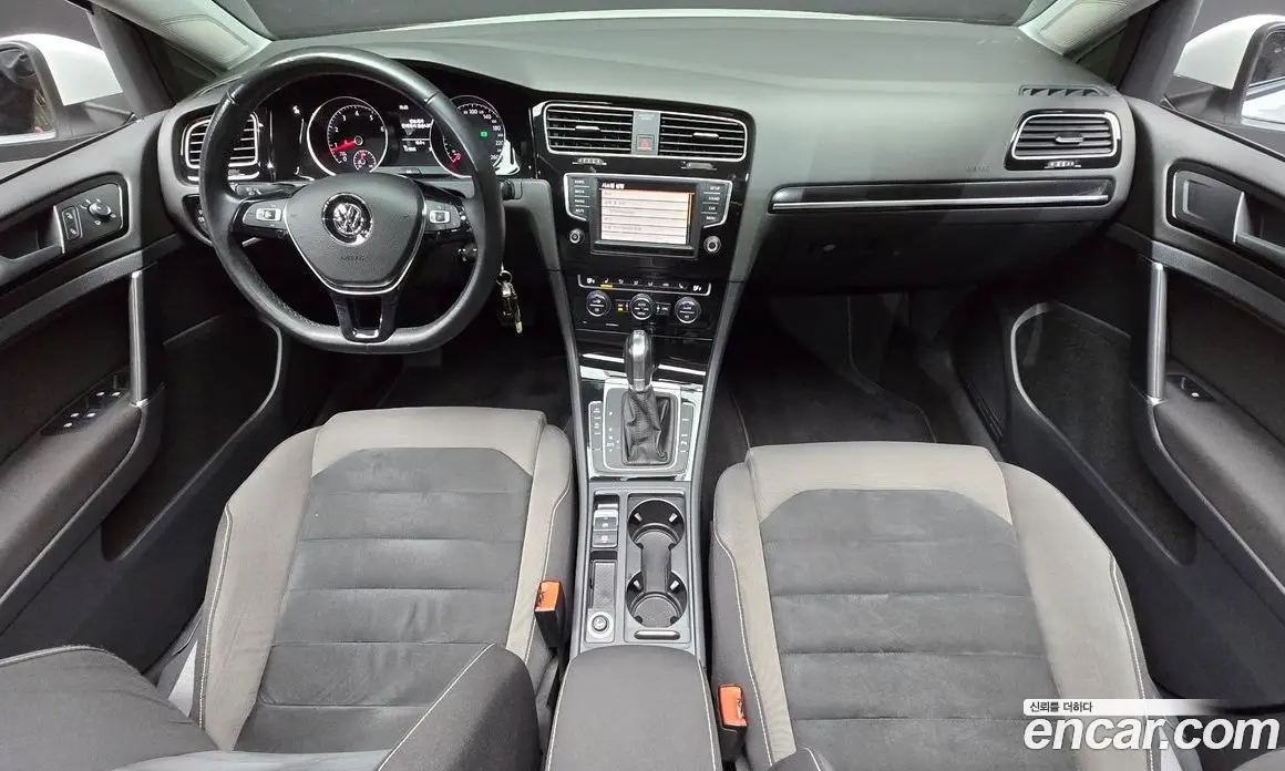 Volkswagen Golf 2016 1.4 автомат (гидро), фото 7 Volkswagen Golf 2016 1.4 автомат (гидро), фото 7