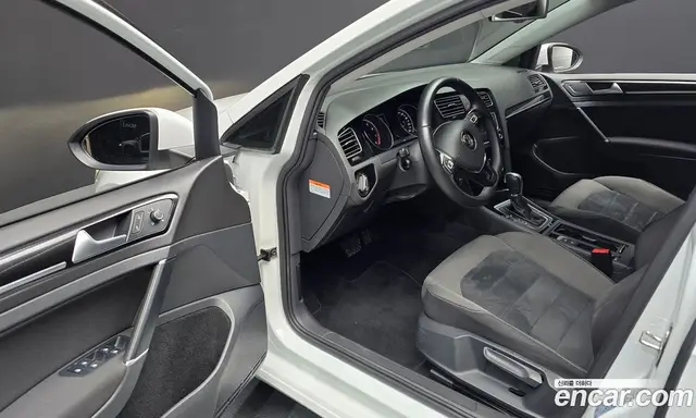 Volkswagen Golf 2016 1.4 автомат (гидро), миниатюра 10 Volkswagen Golf 2016 1.4 автомат (гидро), миниатюра 10