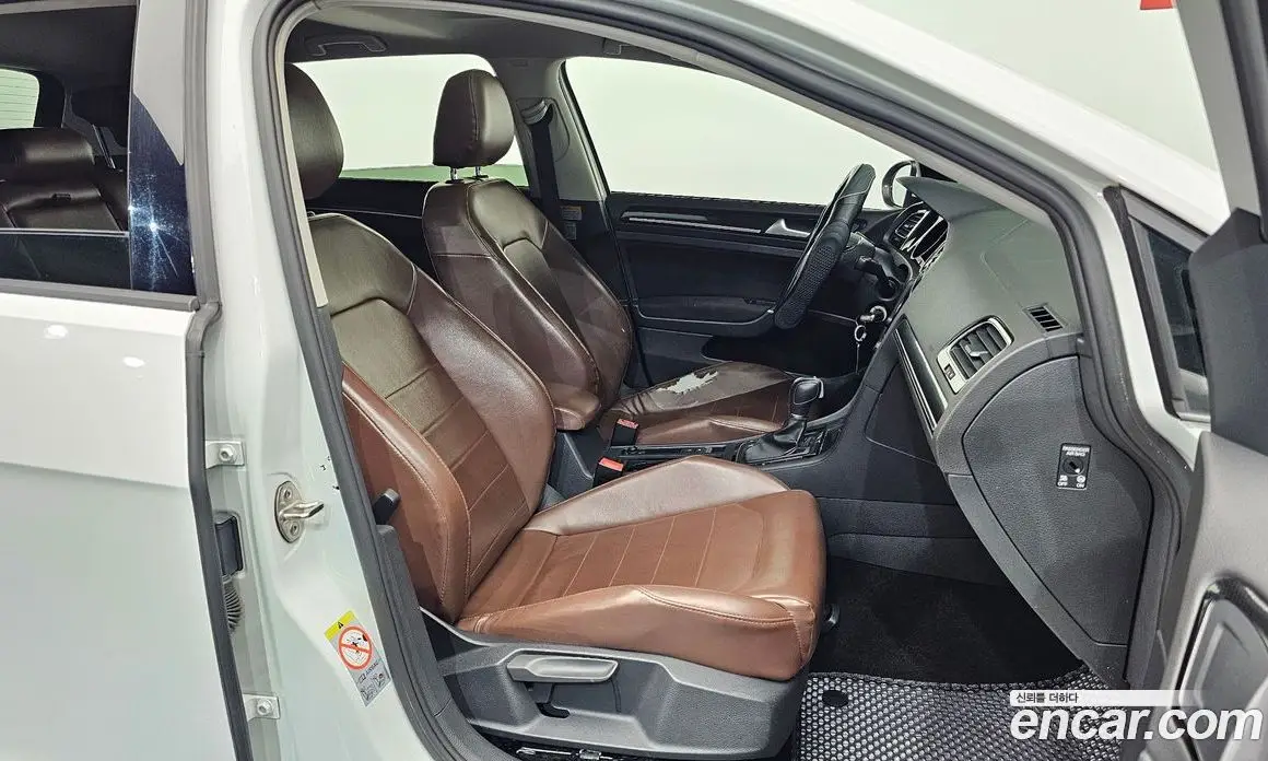 Volkswagen Golf 2016 2.0 автомат (гидро), фото 11 Volkswagen Golf 2016 2.0 автомат (гидро), фото 11