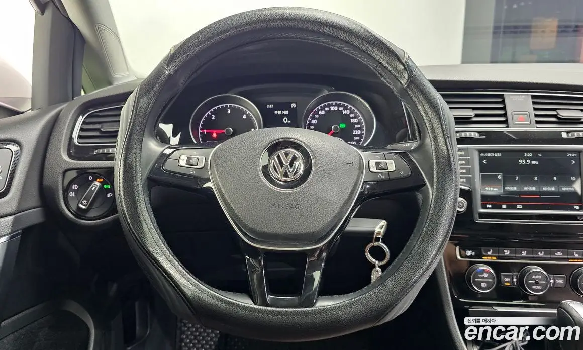 Volkswagen Golf 2016 2.0 автомат (гидро), фото 13 Volkswagen Golf 2016 2.0 автомат (гидро), фото 13