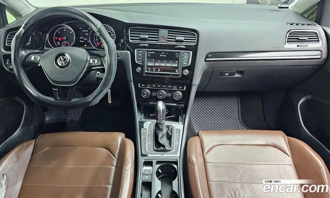 Volkswagen Golf 2016 2.0 автомат (гидро), фото 7 Volkswagen Golf 2016 2.0 автомат (гидро), фото 7