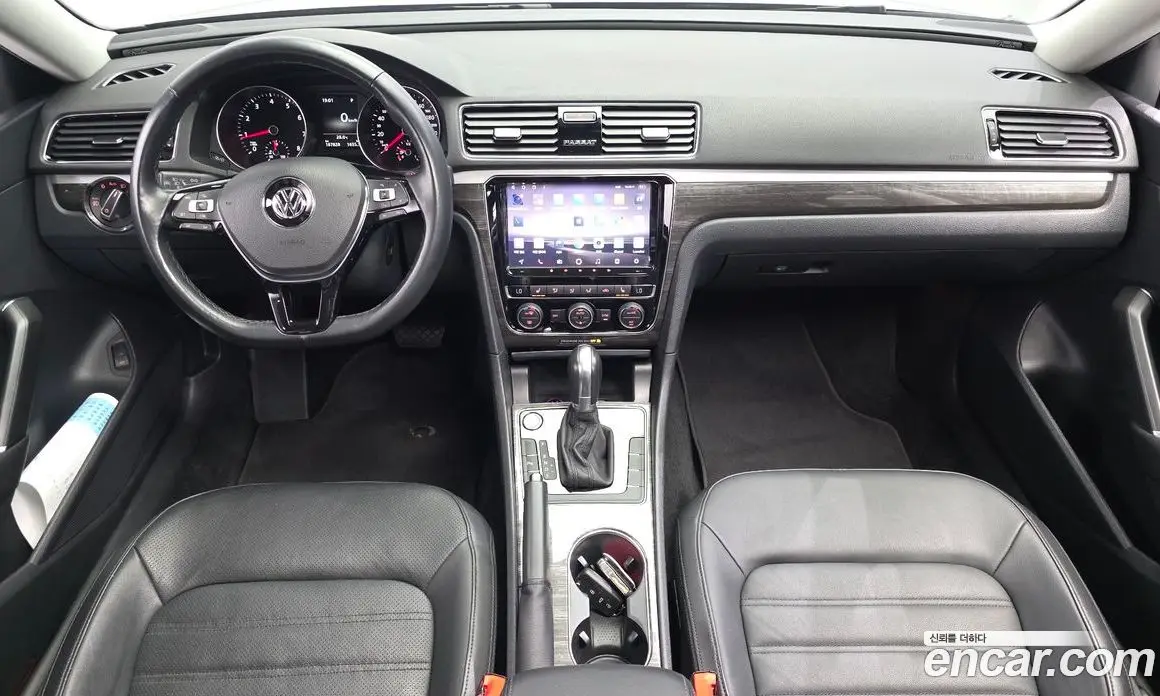 Volkswagen Passat 2018 2.0 автомат (гидро), фото 7 Volkswagen Passat 2018 2.0 автомат (гидро), фото 7