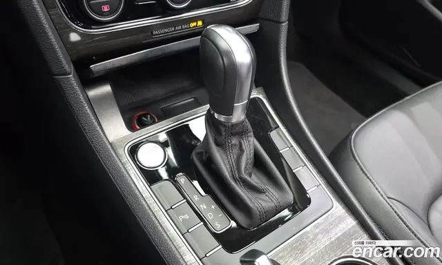 Volkswagen Passat 2018 2.0 автомат (гидро), миниатюра 9 Volkswagen Passat 2018 2.0 автомат (гидро), миниатюра 9