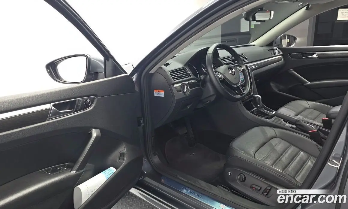 Volkswagen Passat 2018 2.0 автомат (гидро), фото 10 Volkswagen Passat 2018 2.0 автомат (гидро), фото 10