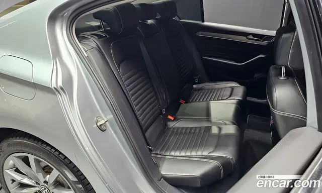 Volkswagen Passat 2021 2.0 автомат (гидро), миниатюра 11 Volkswagen Passat 2021 2.0 автомат (гидро), миниатюра 11