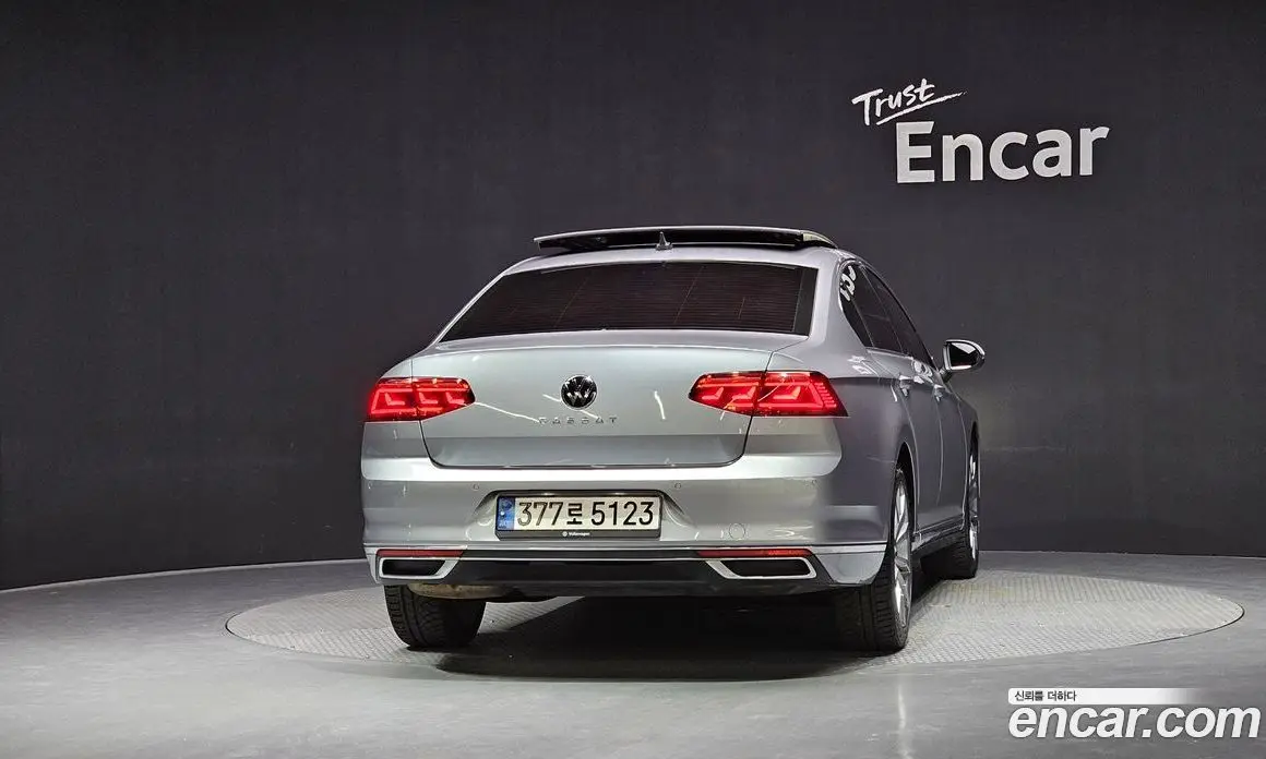 Volkswagen Passat 2021 2.0 автомат (гидро), фото 4 Volkswagen Passat 2021 2.0 автомат (гидро), фото 4