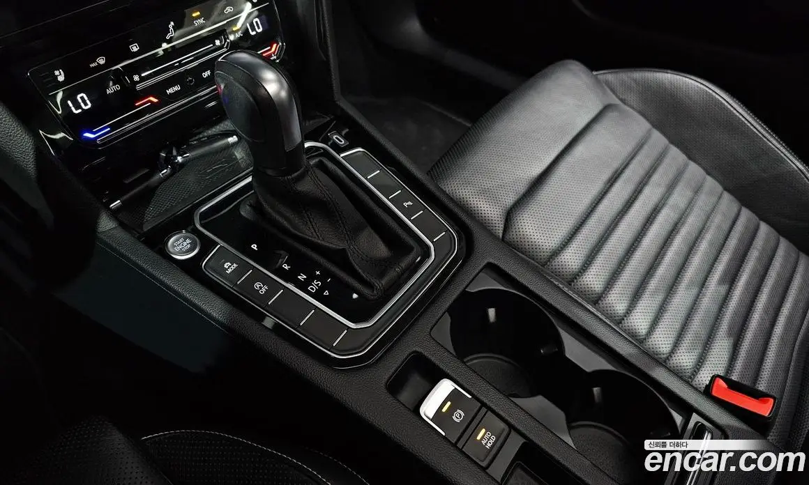Volkswagen Passat 2021 2.0 автомат (гидро), фото 9 Volkswagen Passat 2021 2.0 автомат (гидро), фото 9