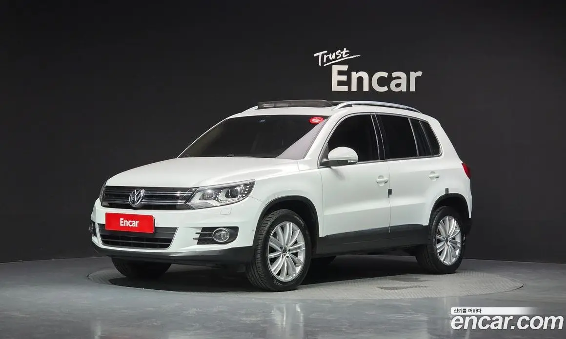 Volkswagen Tiguan 2014 2.0 автомат (гидро), фото 1 Volkswagen Tiguan 2014 2.0 автомат (гидро), фото 1