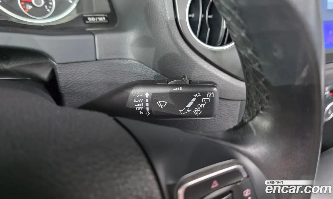 Volkswagen Tiguan 2014 2.0 автомат (гидро), фото 27 Volkswagen Tiguan 2014 2.0 автомат (гидро), фото 27