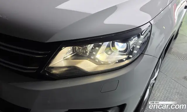 Volkswagen Tiguan 2014 2.0 автомат (гидро), миниатюра 8 Volkswagen Tiguan 2014 2.0 автомат (гидро), миниатюра 8