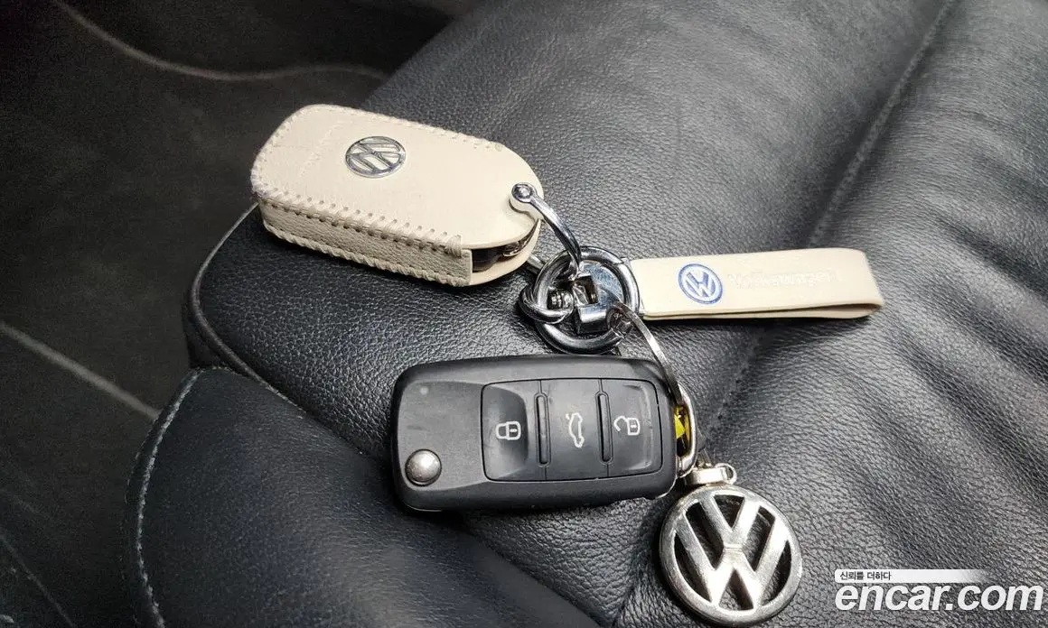 Volkswagen Tiguan 2015 2.0 автомат (гидро), фото 19