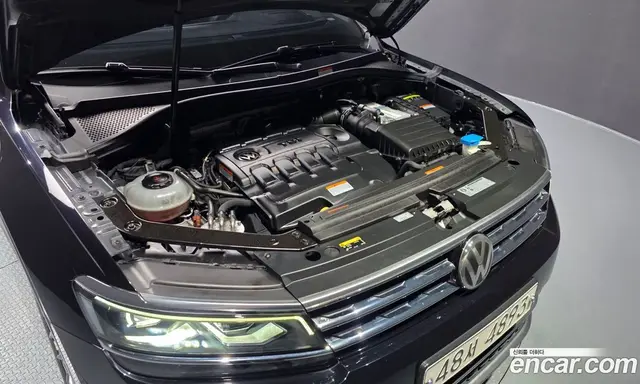 Volkswagen Tiguan 2018 2.0 автомат (гидро), миниатюра 5 Volkswagen Tiguan 2018 2.0 автомат (гидро), миниатюра 5