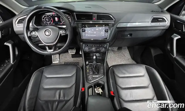 Volkswagen Tiguan 2018 2.0 автомат (гидро), миниатюра 9 Volkswagen Tiguan 2018 2.0 автомат (гидро), миниатюра 9