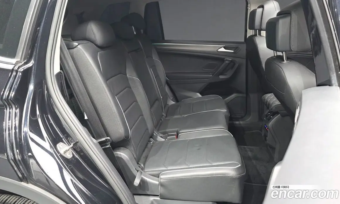 Volkswagen Tiguan 2022 2.0 автомат (гидро), фото 12 Volkswagen Tiguan 2022 2.0 автомат (гидро), фото 12