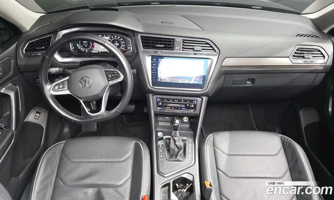 Volkswagen Tiguan 2022 2.0 автомат (гидро), фото 7 Volkswagen Tiguan 2022 2.0 автомат (гидро), фото 7