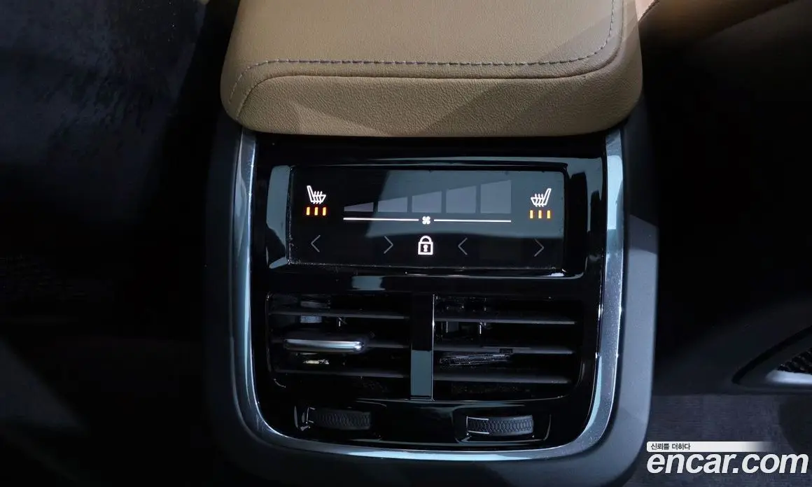 Volvo V60 2023 2.0 автомат (гидро), фото 19 Volvo V60 2023 2.0 автомат (гидро), фото 19