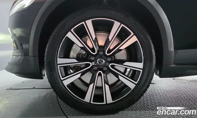 Volvo V60 2023 2.0 автомат (гидро), миниатюра 5 Volvo V60 2023 2.0 автомат (гидро), миниатюра 5