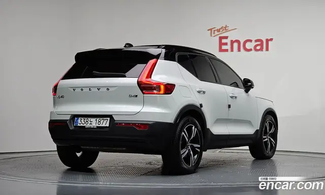 Volvo XC40 2021 2.0 автомат (гидро), миниатюра 2 Volvo XC40 2021 2.0 автомат (гидро), миниатюра 2