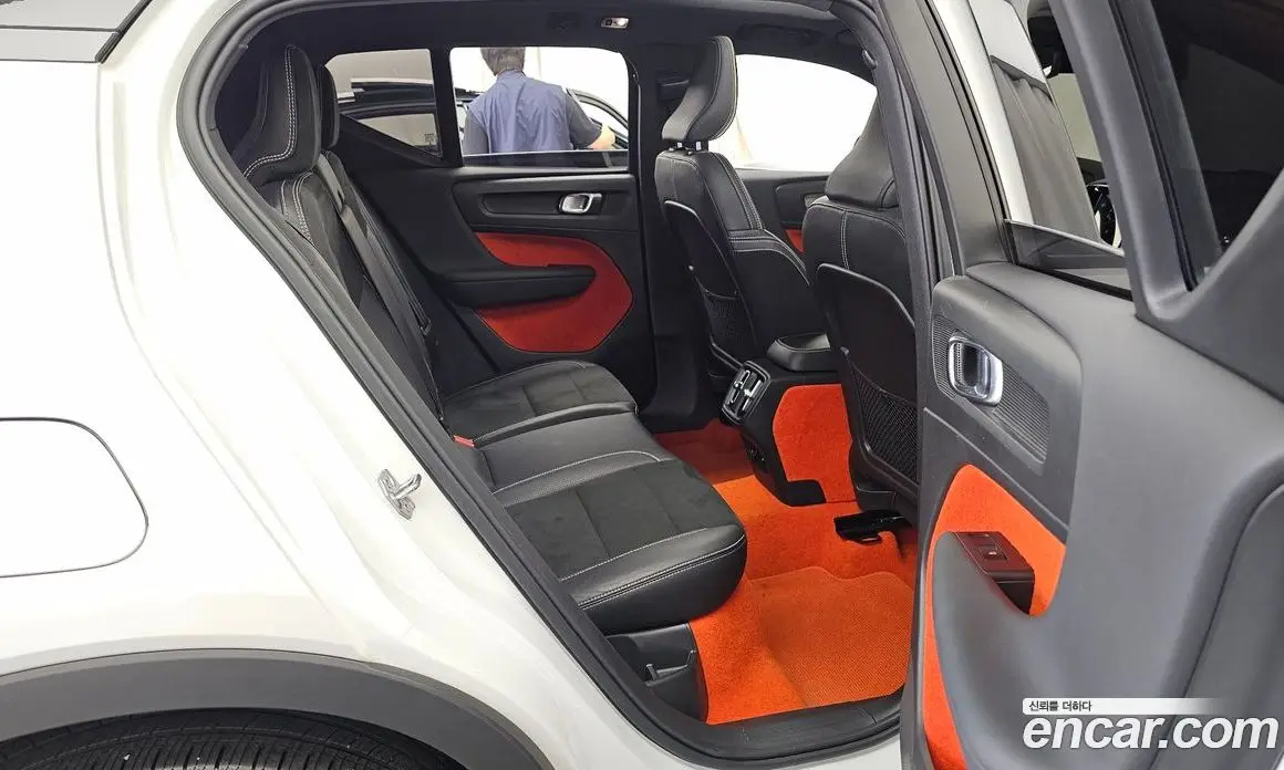 Volvo XC40 2021 2.0 автомат (гидро), фото 12 Volvo XC40 2021 2.0 автомат (гидро), фото 12
