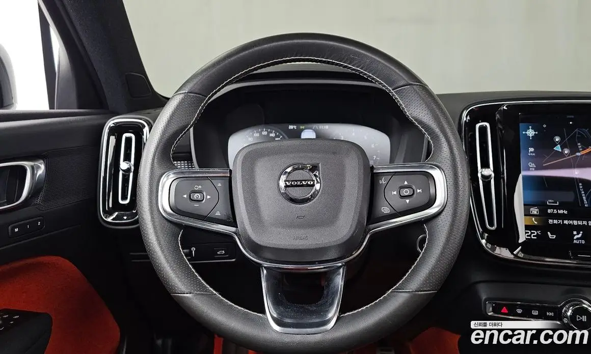 Volvo XC40 2021 2.0 автомат (гидро), фото 13 Volvo XC40 2021 2.0 автомат (гидро), фото 13