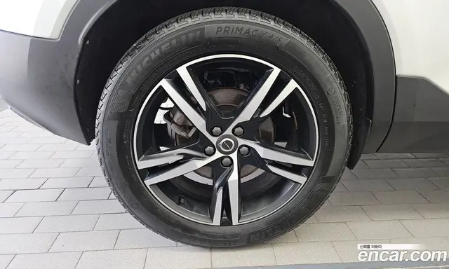 Volvo XC40 2021 2.0 автомат (гидро), миниатюра 5 Volvo XC40 2021 2.0 автомат (гидро), миниатюра 5