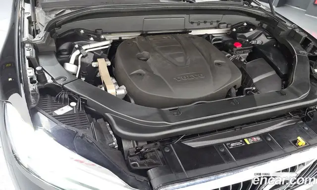 Volvo XC60 2019 2.0 автомат (гидро), миниатюра 6 Volvo XC60 2019 2.0 автомат (гидро), миниатюра 6