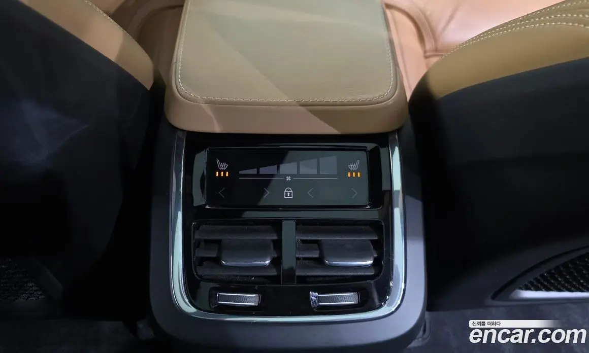 Volvo XC90 2020 2.0 автомат (гидро), фото 18 Volvo XC90 2020 2.0 автомат (гидро), фото 18