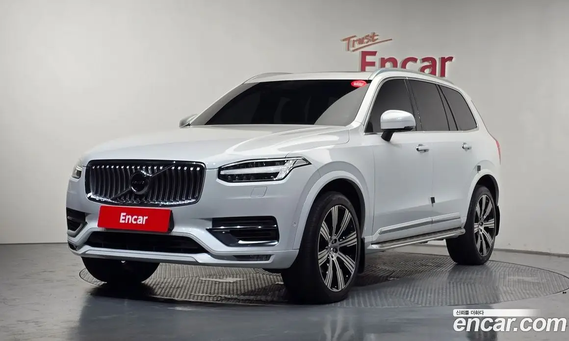 Volvo XC90 2021 2.0 автомат (гидро), фото 1 Volvo XC90 2021 2.0 автомат (гидро), фото 1