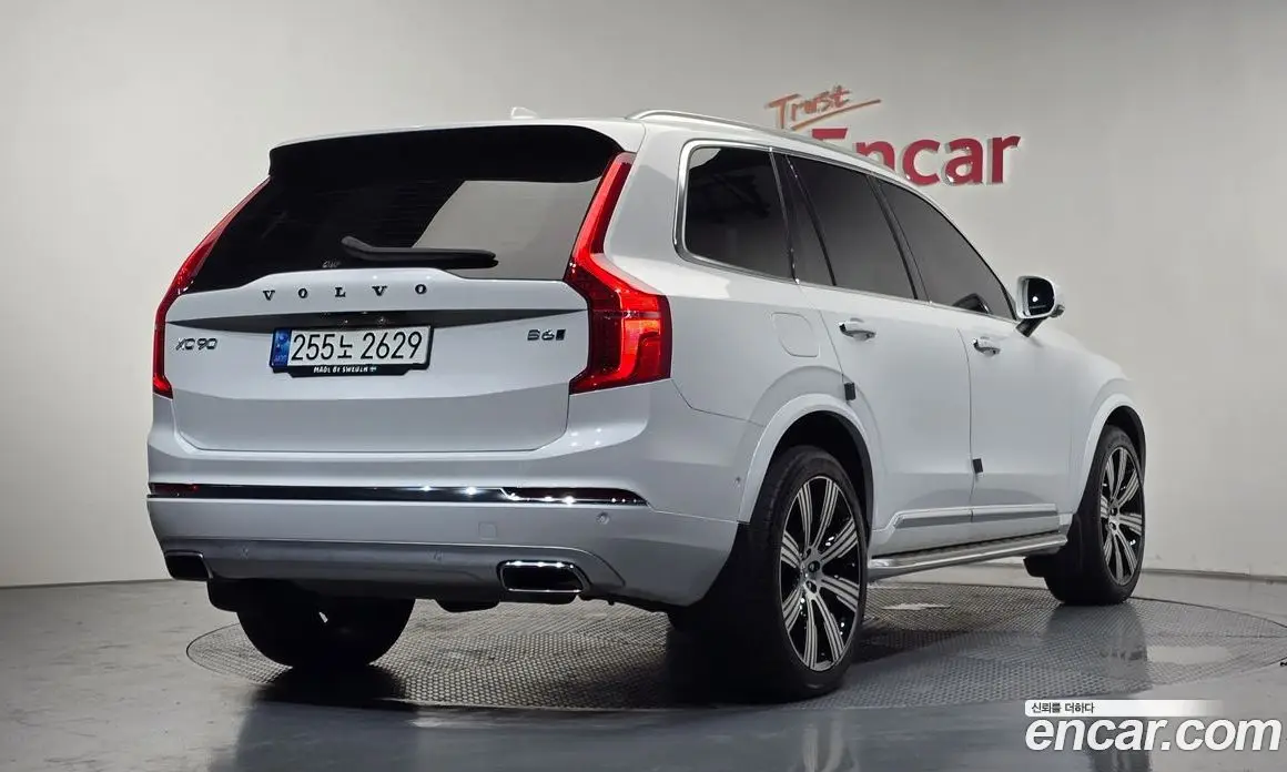 Volvo XC90 2021 2.0 автомат (гидро), фото 2 Volvo XC90 2021 2.0 автомат (гидро), фото 2