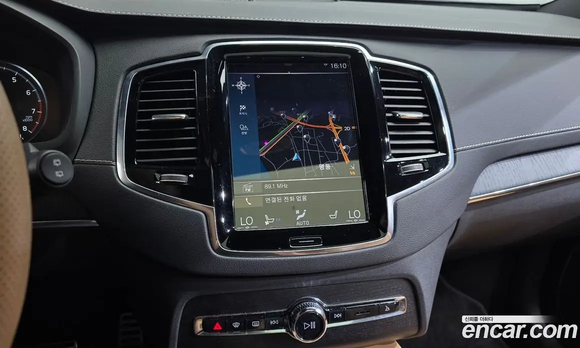 Volvo XC90 2021 2.0 автомат (гидро), фото 18 Volvo XC90 2021 2.0 автомат (гидро), фото 18