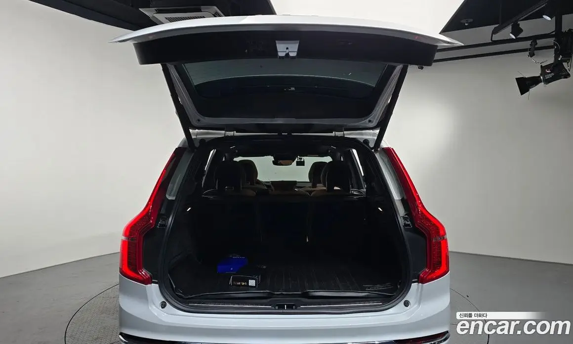 Volvo XC90 2021 2.0 автомат (гидро), фото 24 Volvo XC90 2021 2.0 автомат (гидро), фото 24