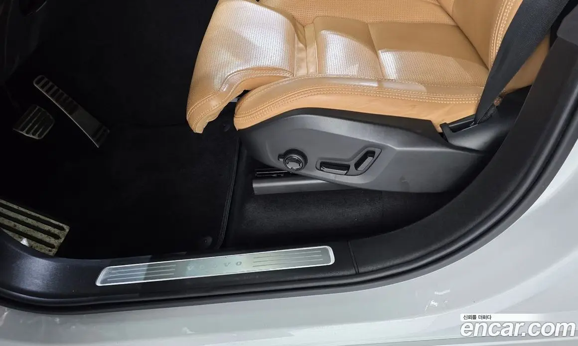 Volvo XC90 2021 2.0 автомат (гидро), фото 30 Volvo XC90 2021 2.0 автомат (гидро), фото 30