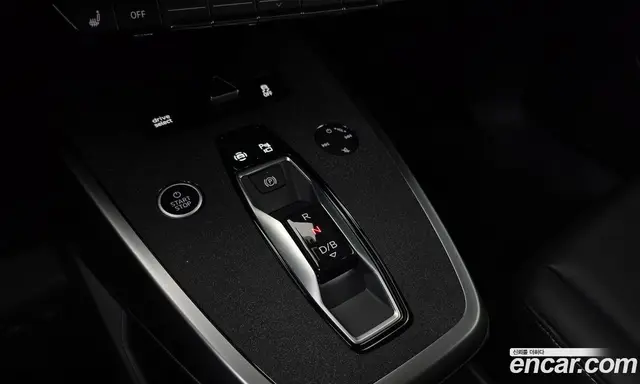 Audi Q4 e-tron 2023 0.2 автомат (гидро), миниатюра 12