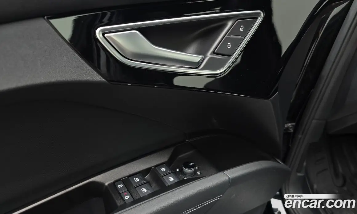 Audi Q4 e-tron 2023 0.2 автомат (гидро), фото 25 Audi Q4 e-tron 2023 0.2 автомат (гидро), фото 25