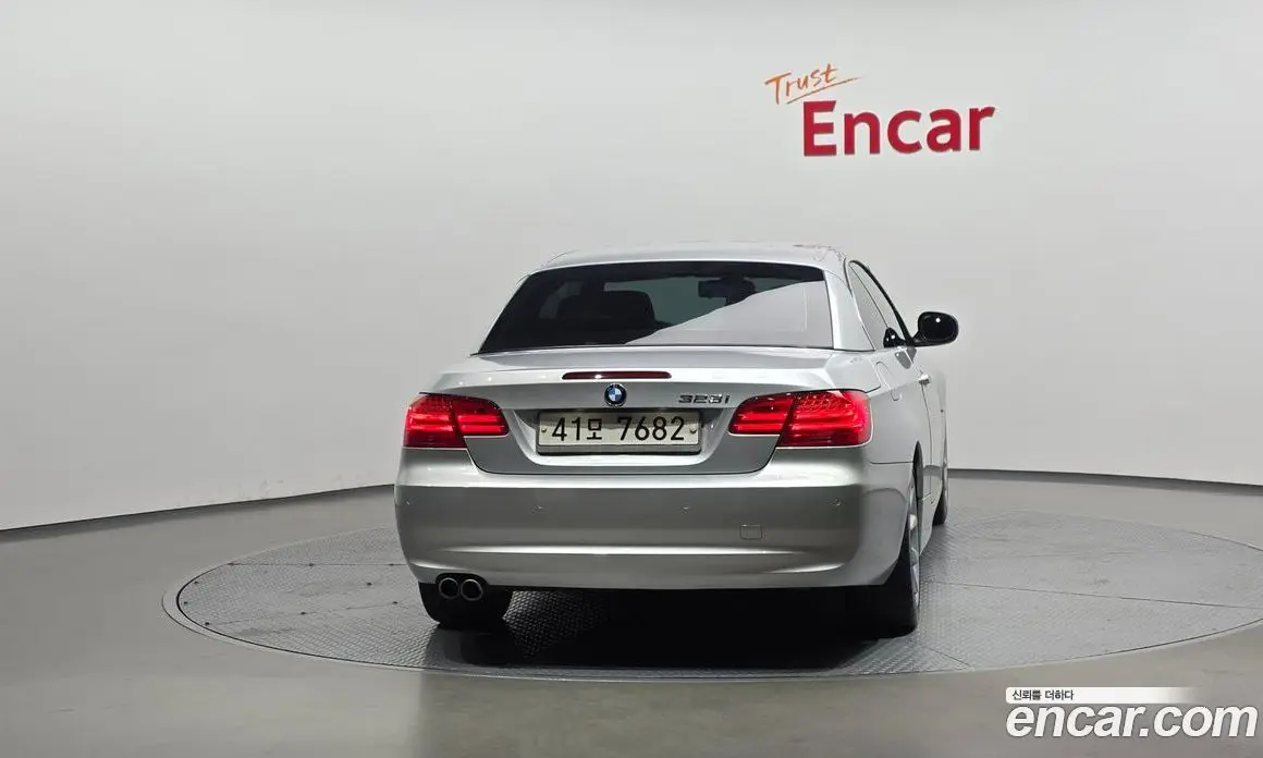 BMW 3 серия 2010 3.0 автомат (гидро), фото 4 BMW 3 серия 2010 3.0 автомат (гидро), фото 4