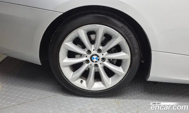 BMW 3 серия 2010 3.0 автомат (гидро), миниатюра 5 BMW 3 серия 2010 3.0 автомат (гидро), миниатюра 5