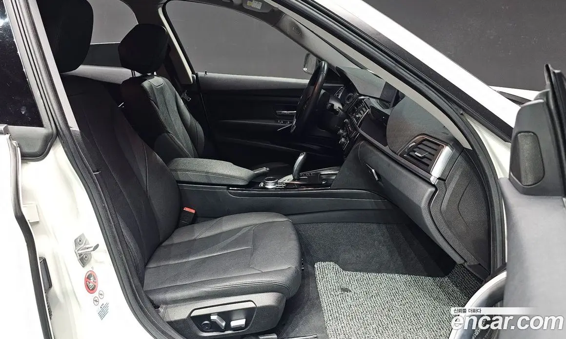 BMW 3 серия 2017 2.0 автомат (гидро), фото 16