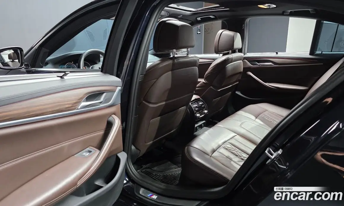 BMW 5 серия 2019 2.0 автомат (гидро), фото 16 BMW 5 серия 2019 2.0 автомат (гидро), фото 16
