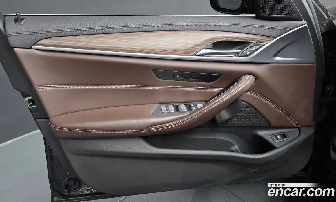 BMW 5 серия 2019 2.0 автомат (гидро), фото 27 BMW 5 серия 2019 2.0 автомат (гидро), фото 27