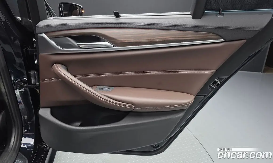 BMW 5 серия 2019 2.0 автомат (гидро), фото 33 BMW 5 серия 2019 2.0 автомат (гидро), фото 33