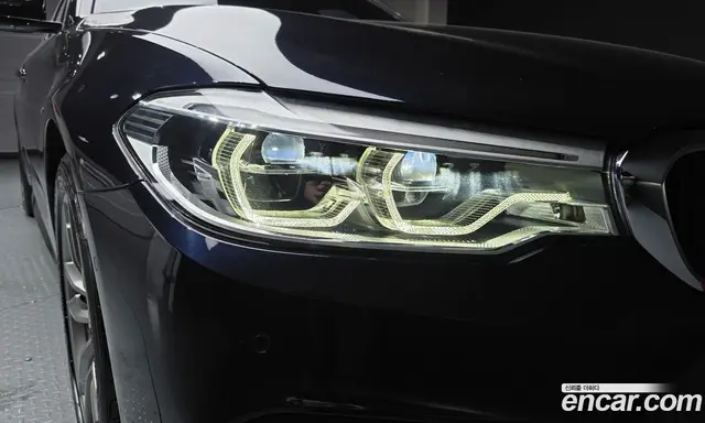 BMW 5 серия 2019 2.0 автомат (гидро), миниатюра 8 BMW 5 серия 2019 2.0 автомат (гидро), миниатюра 8