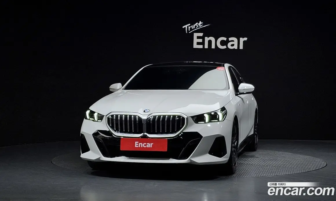 BMW 5 серия 2024 2.0 автомат (гидро), фото 3 BMW 5 серия 2024 2.0 автомат (гидро), фото 3