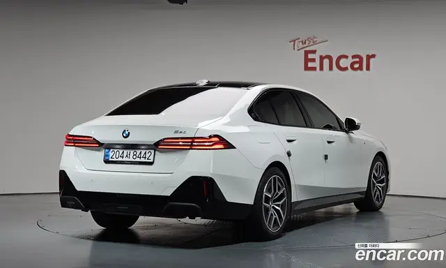 BMW 5 серия, 2024, 39 135 км